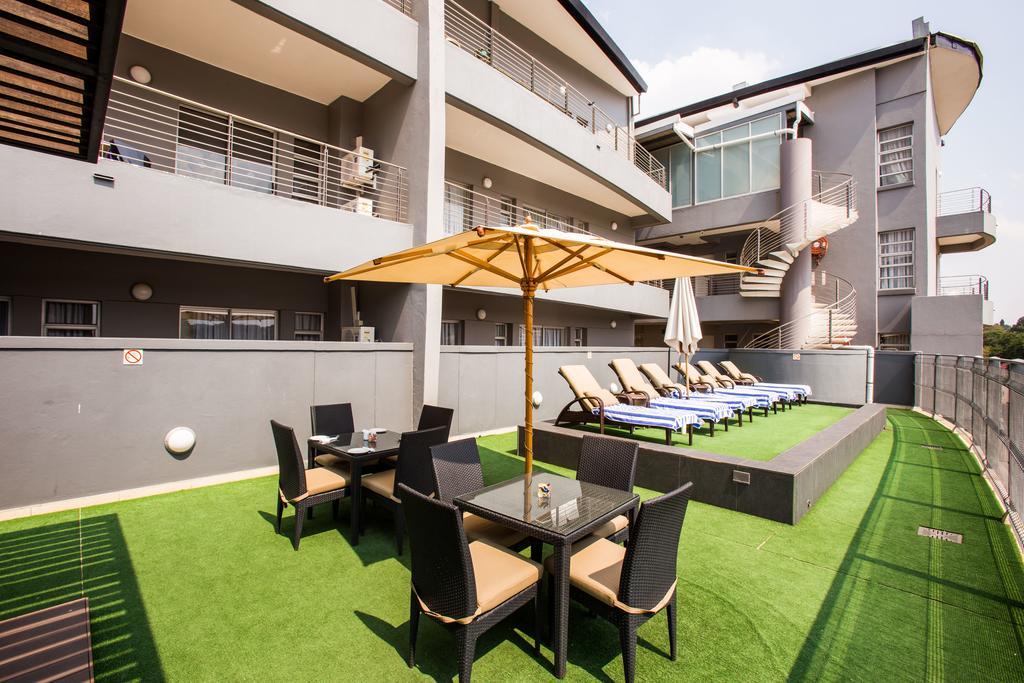 Genesis All-Suite Hotel Johannesburg Dış mekan fotoğraf